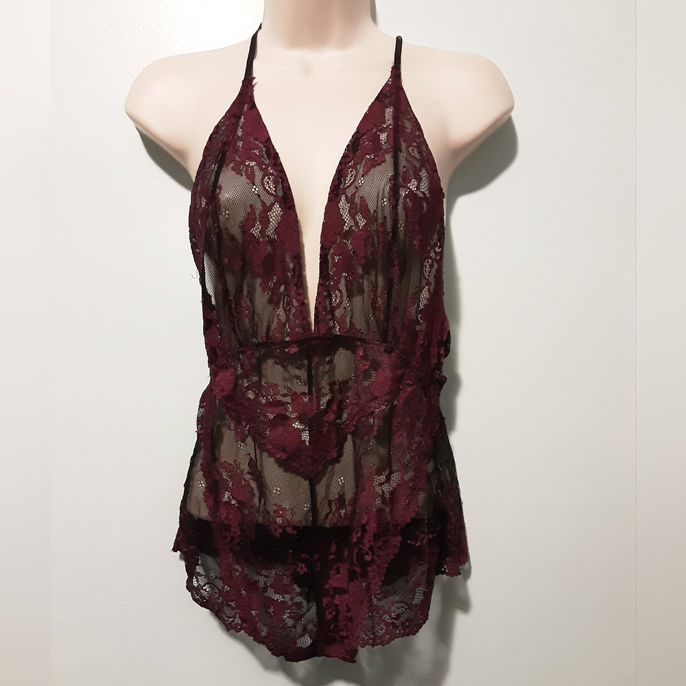 Free People Intimately Purple Too Cute To Handle Lace Bodysuit Small Petite